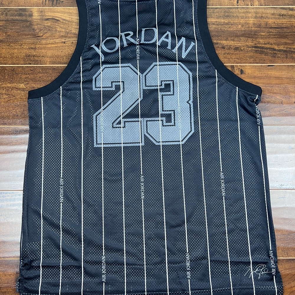 NIKE JORDAN ESSENTIALS AOP TANK JERSEY SHIRT MENS BLACK NEW DM1380-010 - Picture 5 of 7